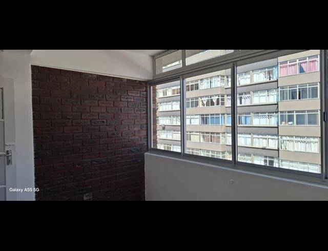 2 BEDROOM APARTMENT FOR SALE IN SOUTH BEACH